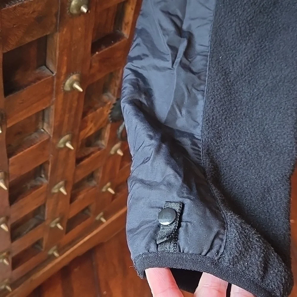 The North Face Jacket - Picture 5 of 10